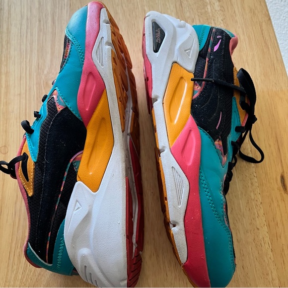 Puma TRC Black and Teal Womens Sneakers - Picture 5 of 7